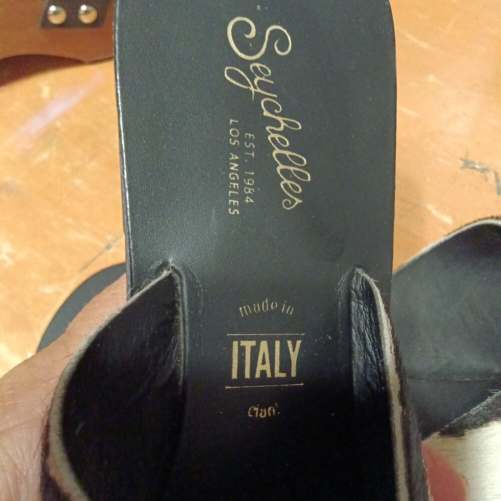 Seychelles Total Relaxation sandals in black and white cow print Sz. 8.5 - Picture 5 of 7